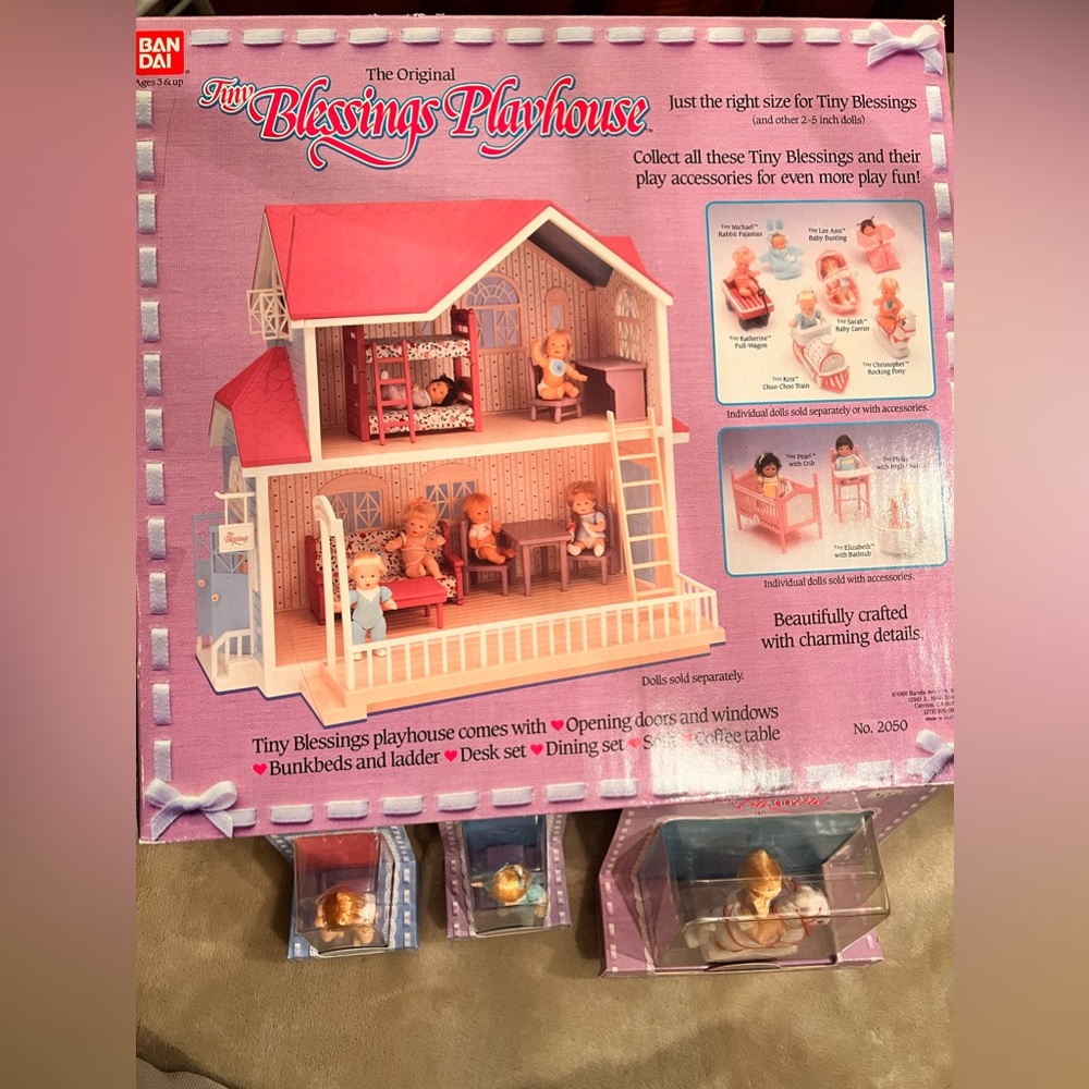 New Tiny Blessings Doll House & Dolls
